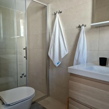 Anna24 Holidays Apartment Vantacici