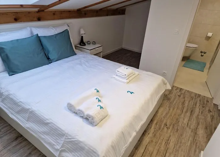 Anna24 Holidays Lejlighed Vantacici