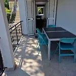 Anna24 Holidays Daire Vantacici