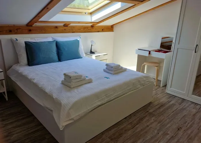 Anna24 Holidays Vantacici